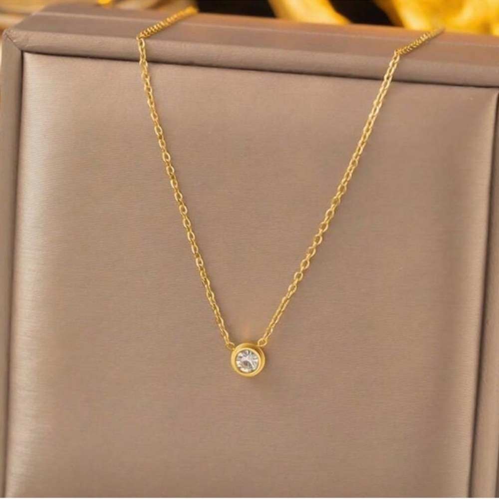Gold Plated Stainless Steel Cubic Zirconia Pendant Chain Necklace